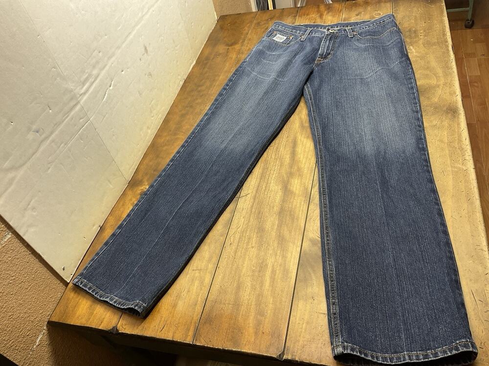 Cinch Up Jeans Mens 35x34 Medium Wash Blue Denim Western Jeans MB92834007